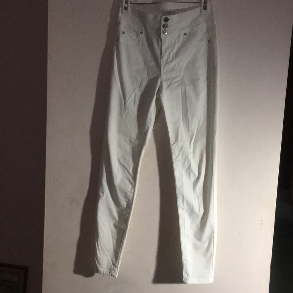 White Skinny Jeans